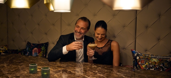 Festliche Genussmomente bei VILA VITA Marburg: Von Weihnachts- und Silvesterarrangements bis hin zu romantischen Märkten und exklusiven Menüs